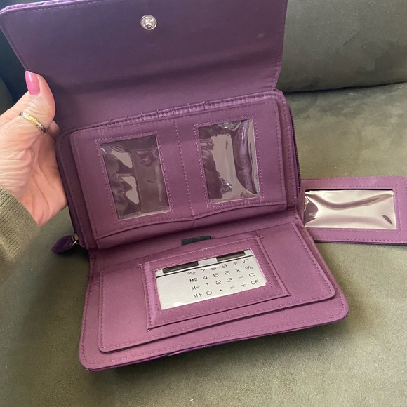 Purple Wallet - Picture 4 of 5
